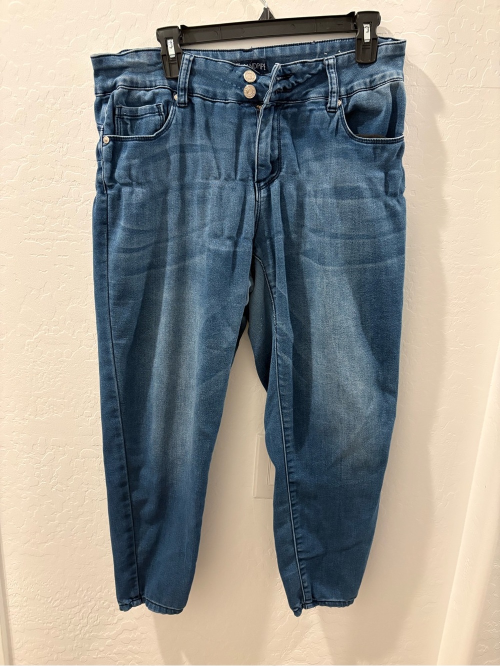 Sandpiper Women’s Pull-On Stretch Denim Jeans Size 16 Elastic Waist Tapered Leg